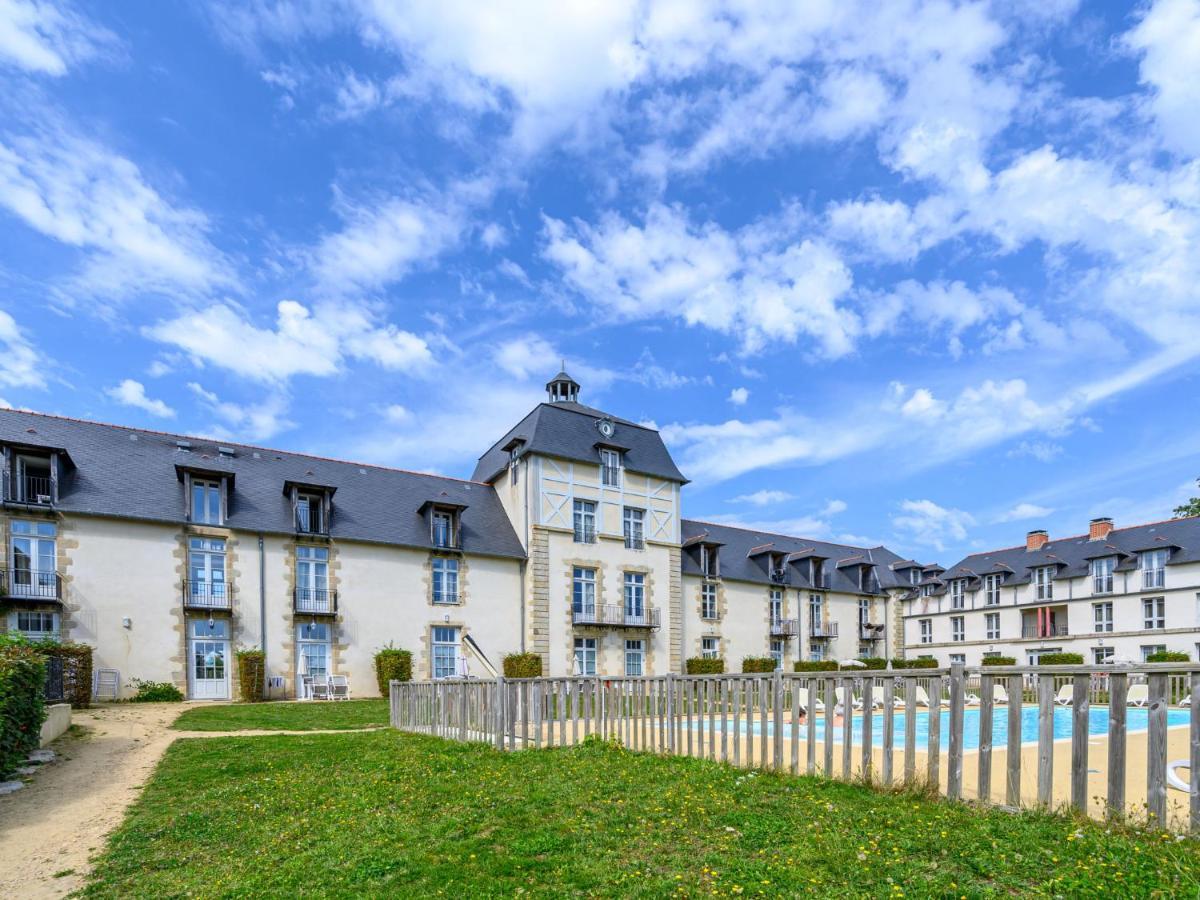 Apartment Le Chateau De Kergonano-13 By Interhome Баден Екстер'єр фото